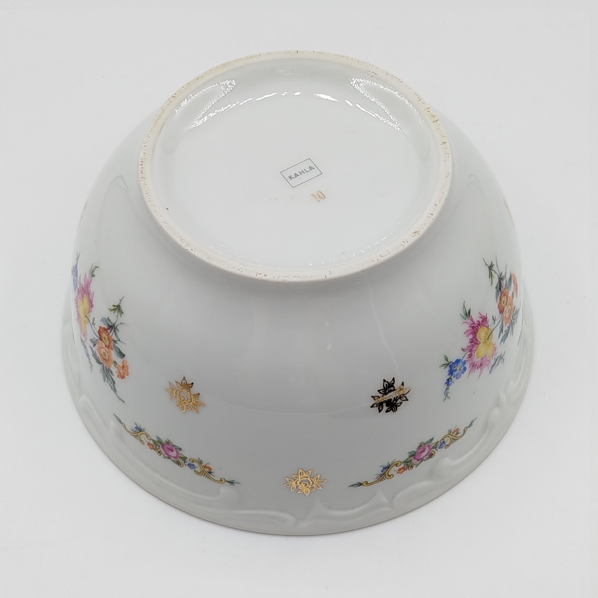 Салатник, украшенный цветочным декором, Kahla