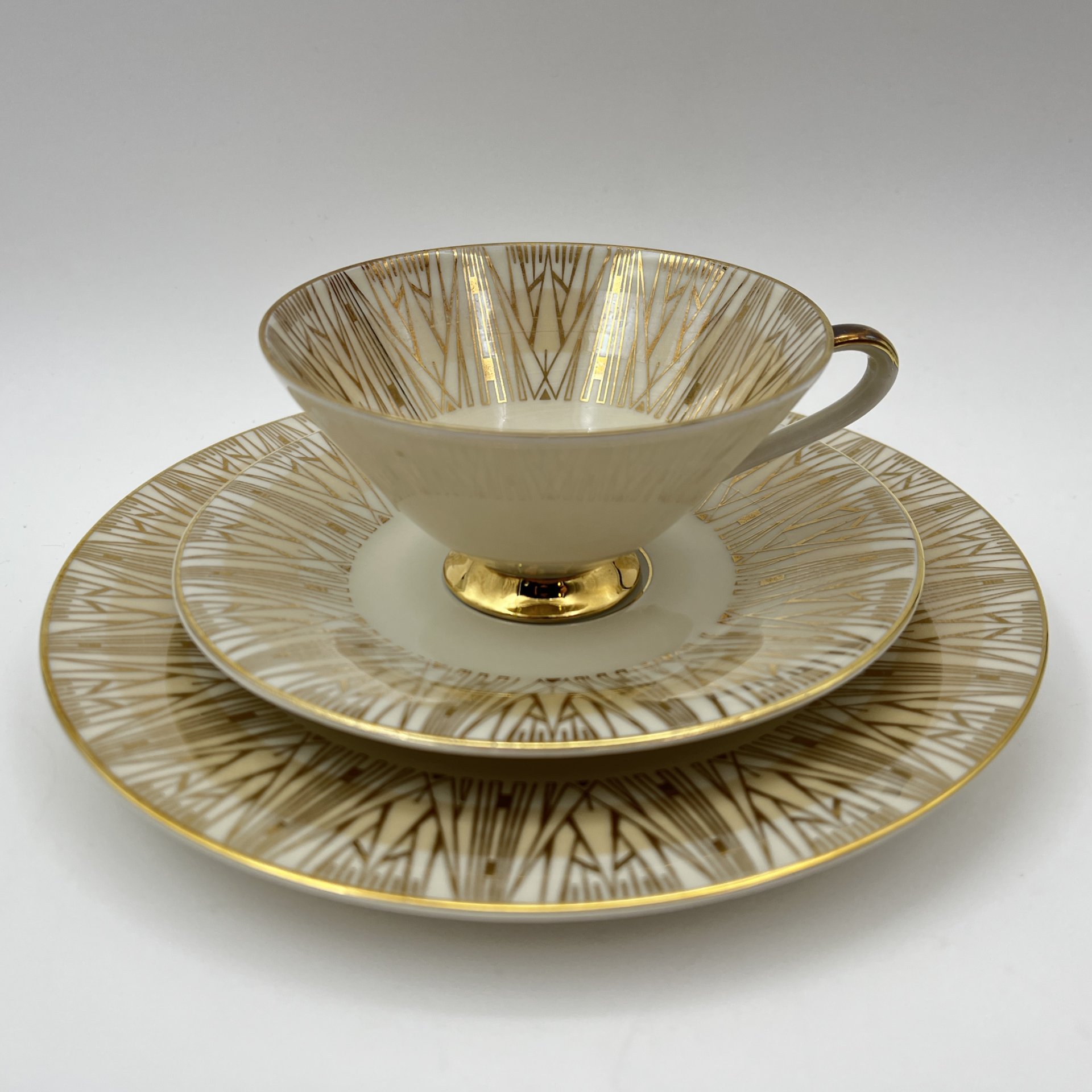 Трио чайное с геометрическим декором, фарфор, деколь, золочение, Zeh Scherzer, Германия, 1950-1970 гг.