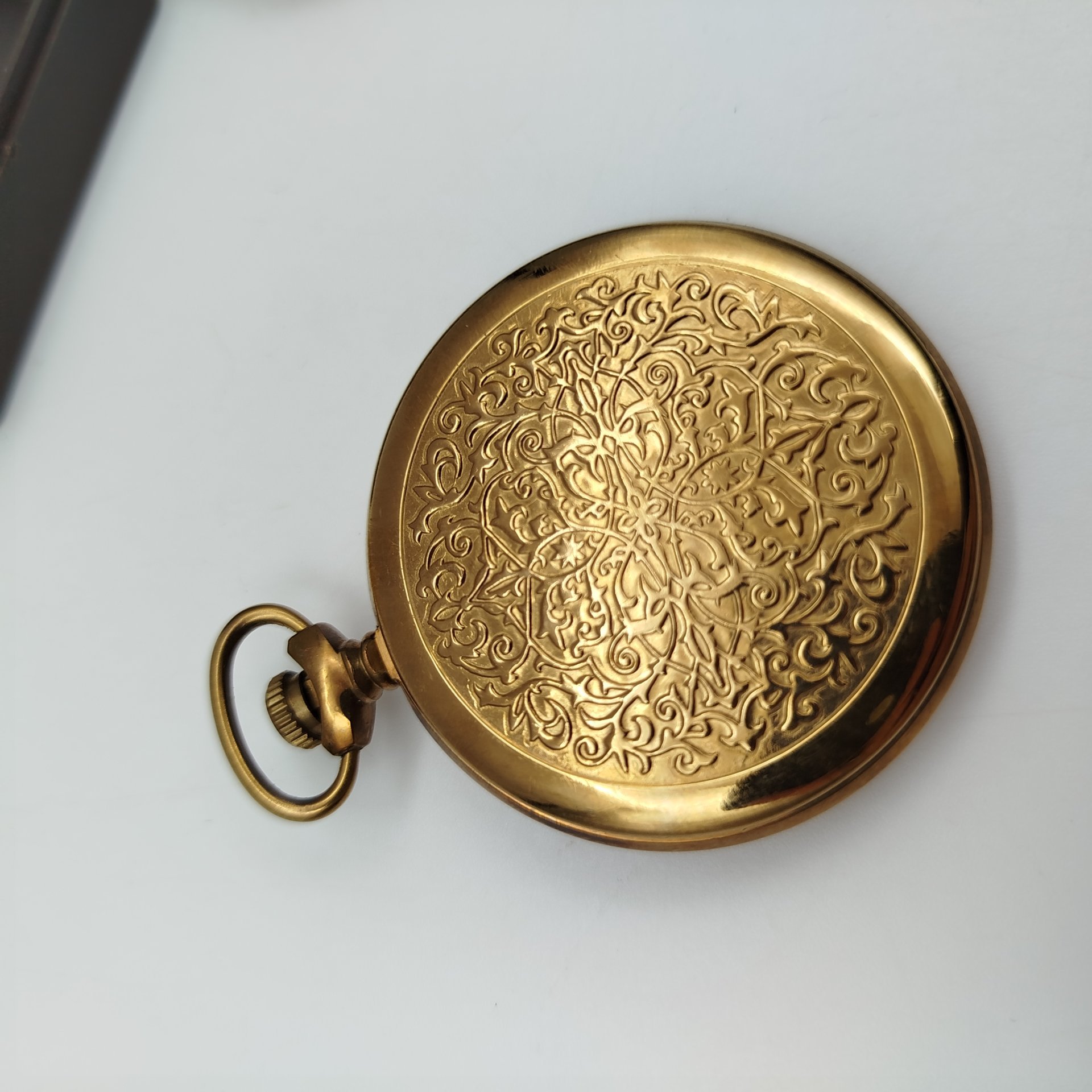 Часы карманные "10-летие событий ЧАЭС" в коробке с гаранитийным таллоном, металл, стекло, пластик, бумага, Челябинский часовой завод «Молния», Российская Федерация, 1996 г.