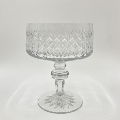 Ваза на ножке (конфетница) с резным декором, стекло, алмазная грань, СССР, 1970-1990 гг.