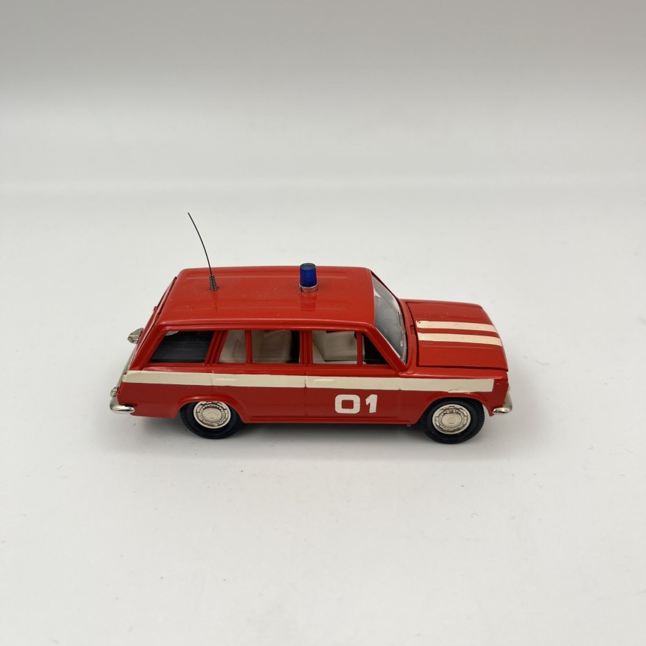 Модель автомобиля "ВАЗ-2102" (Аварийная служба, авторская версия), металл, пластик, СССР, 1970-1990 гг.