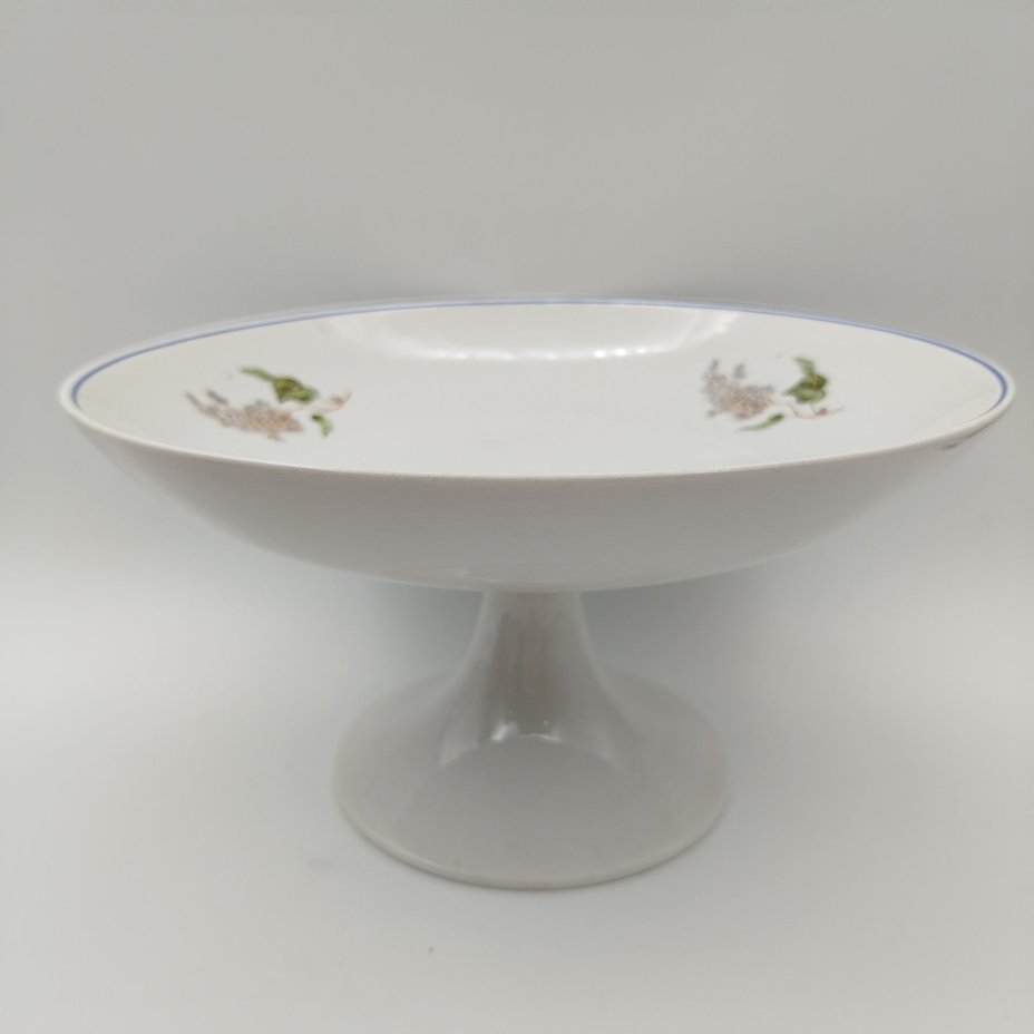 Фруктовница "Сирень" на ножке, фарфор, деколь, Дулевский фарфоровый завод (Дулёво), СССР, 1936-1945 гг.