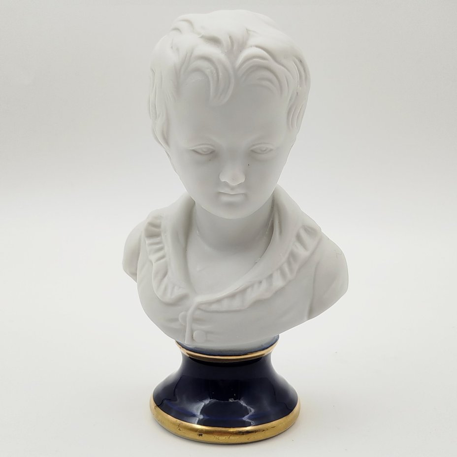 Бюст "Александр Броньяр" ("Мальчик") по мотивам одноименного произведения Жана Антуана Гудона