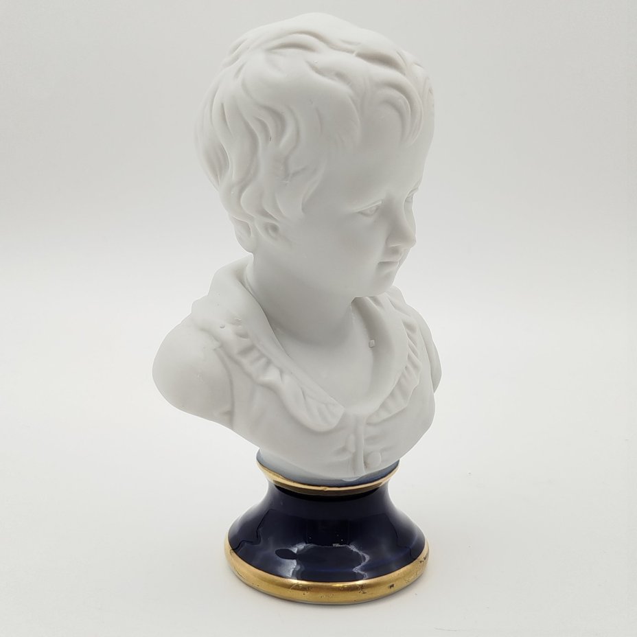 Бюст "Александр Броньяр" ("Мальчик") по мотивам одноименного произведения Жана Антуана Гудона