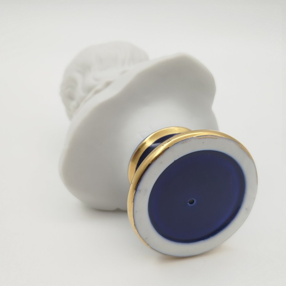 Бюст "Александр Броньяр" ("Мальчик") по мотивам одноименного произведения Жана Антуана Гудона