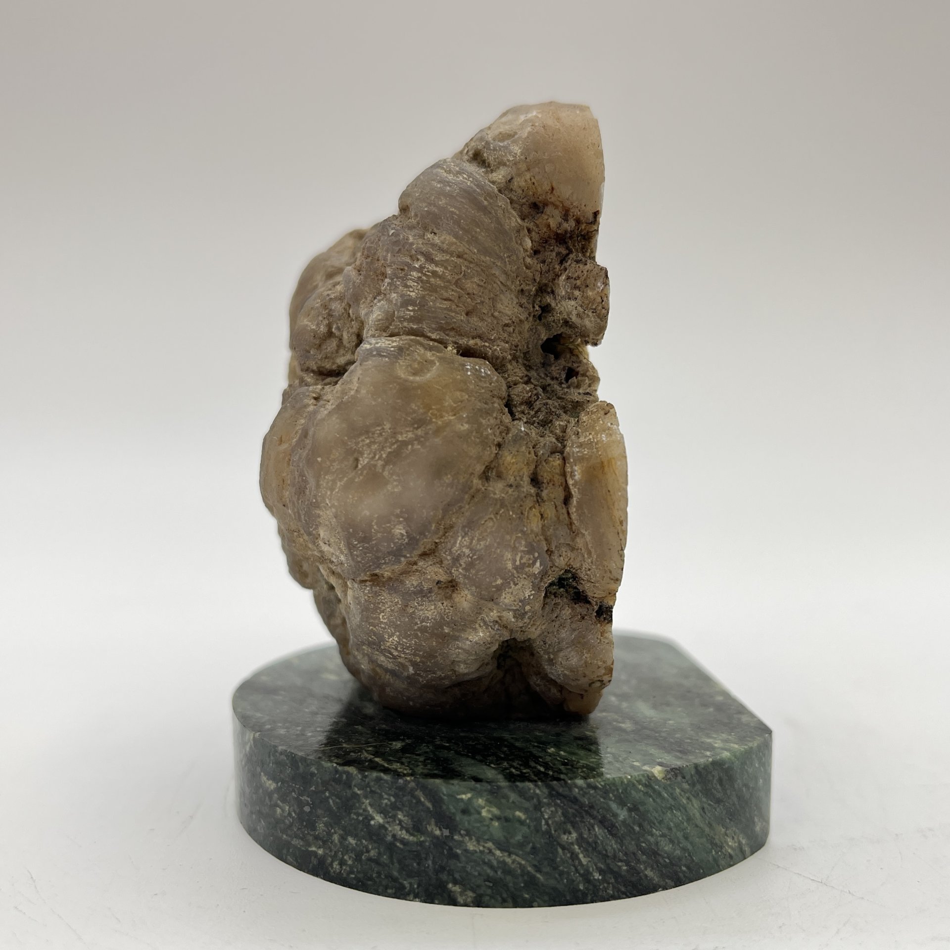 Статуэтка "Жеода халцедона", натуральный камень, СССР, 1970-1990 гг.