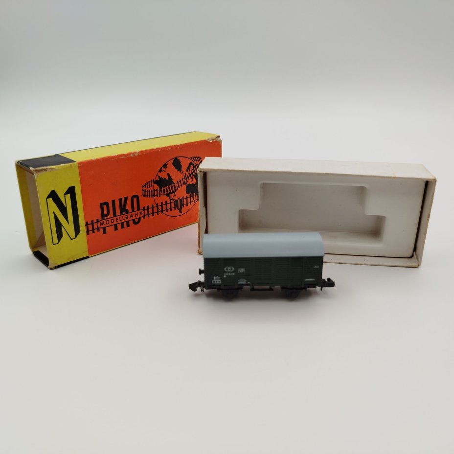 Модель железнодорожного вагона "Kuhlwagen 5/4126-04", в оригинальной коробке, Piko