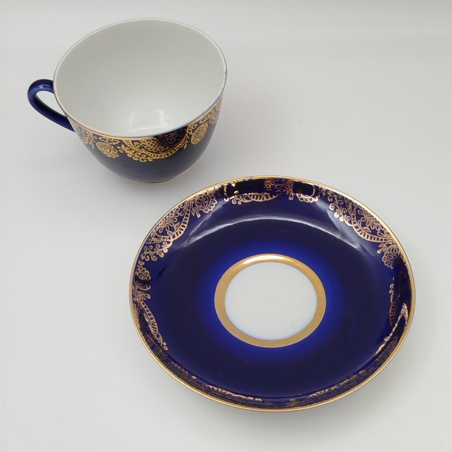 Пара чайная "Золотой фриз", фарфор, крытье кобальтом, Ленинградский фарфоровый завод (ЛФЗ), СССР, 1960-1970 гг.