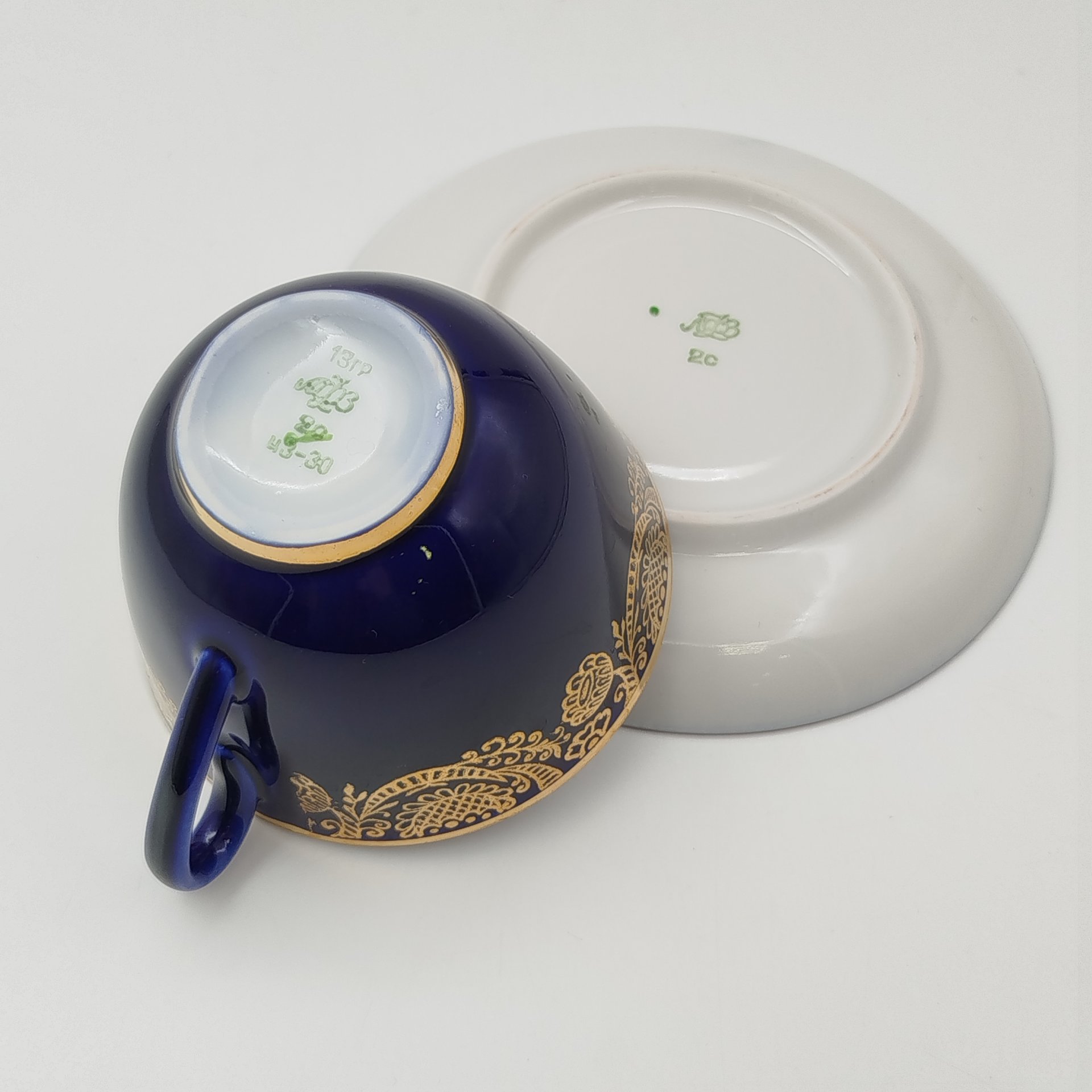 Пара чайная "Золотой фриз", фарфор, крытье кобальтом, Ленинградский фарфоровый завод (ЛФЗ), СССР, 1960-1970 гг.