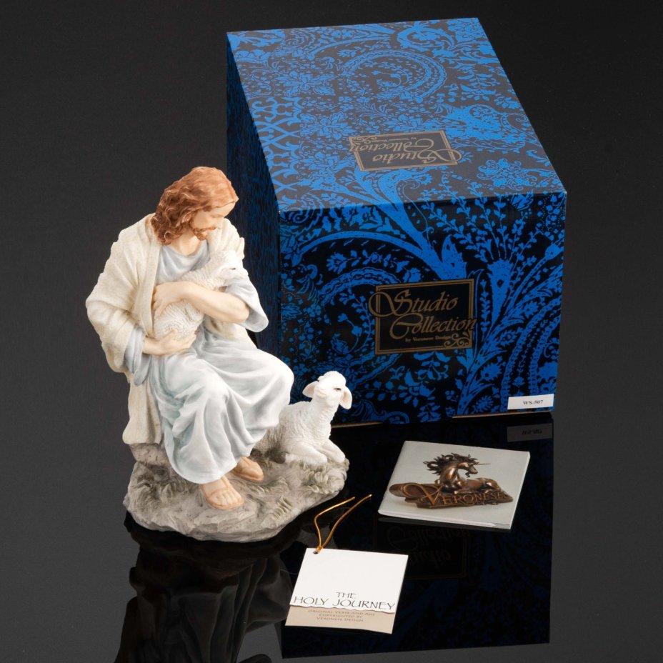 Статуэтка "Иисус с ягненком" Veronese