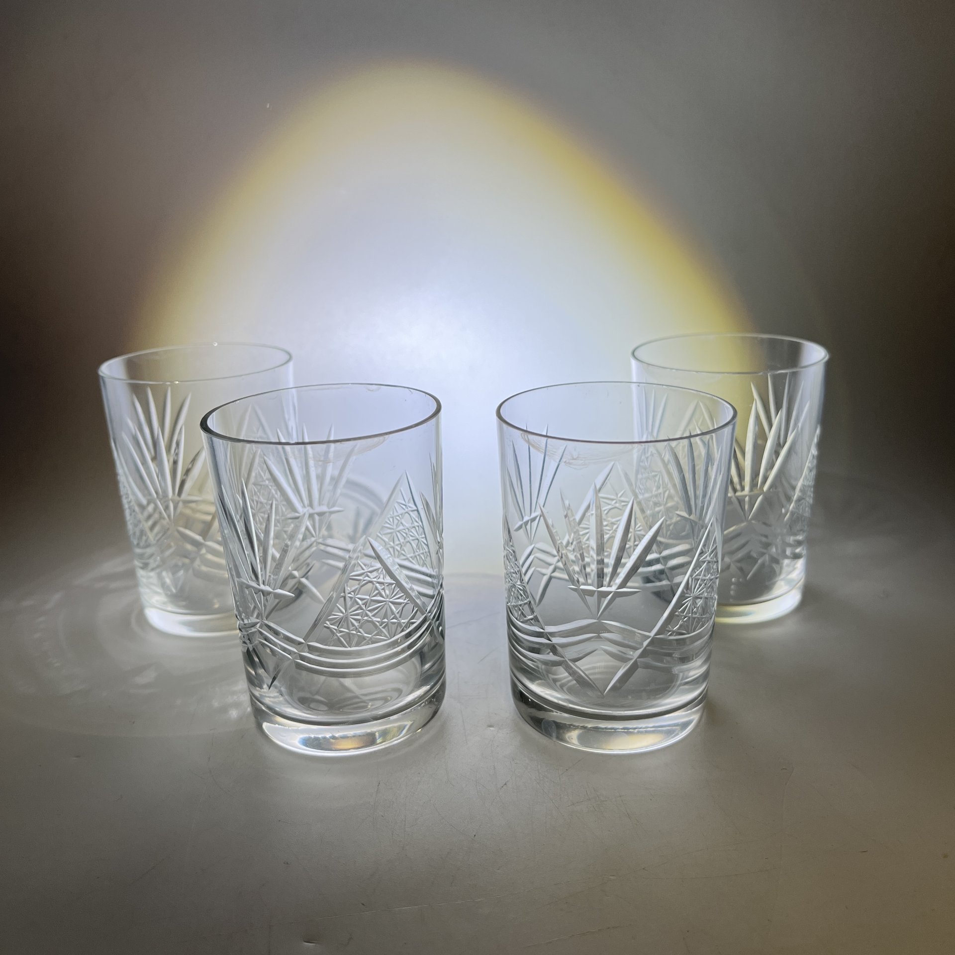 Набор из 4 стопок с резным геометрическим декором, стекло, алмазная грань, СССР, 1970-1990 гг.