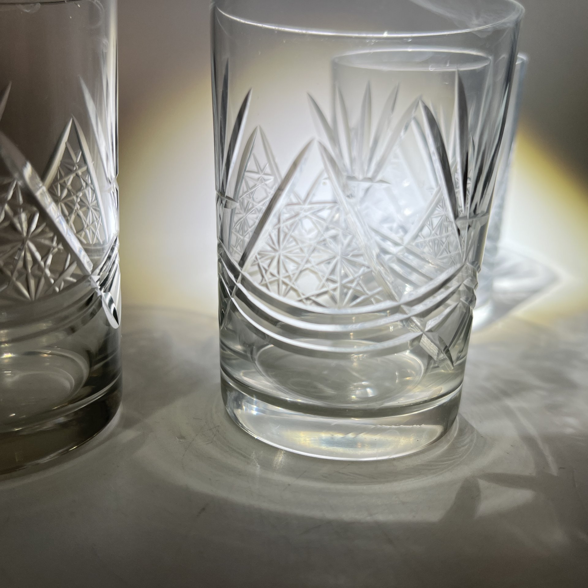 Набор из 4 стопок с резным геометрическим декором, стекло, алмазная грань, СССР, 1970-1990 гг.