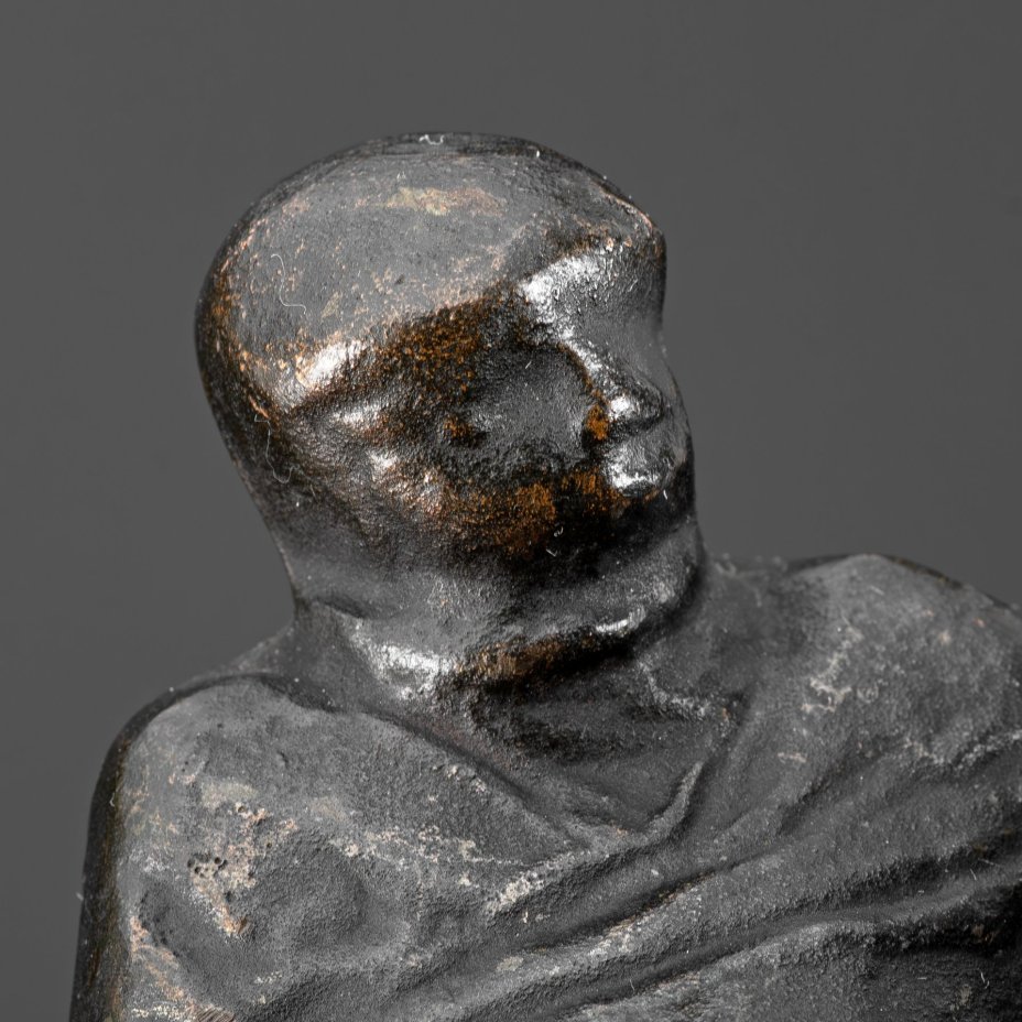 Скульптура "Metselaar" ("Каменьщик", "Строитель"), автор Marlies Noordkamp-Drummen (1946 г.р.)