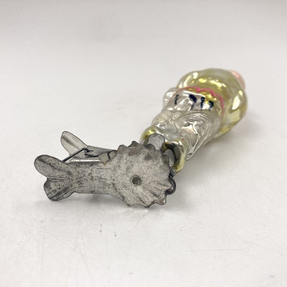 Ёлочная игрушка "Старик" из серии "Сказка о золотой рыбке" на прищепке, стекло, роспись, металл, Завод стеклянных ёлочных украшений и оптических изделий, г. Москва, Завод стеклянных ёлочных украшений и оптических изделий