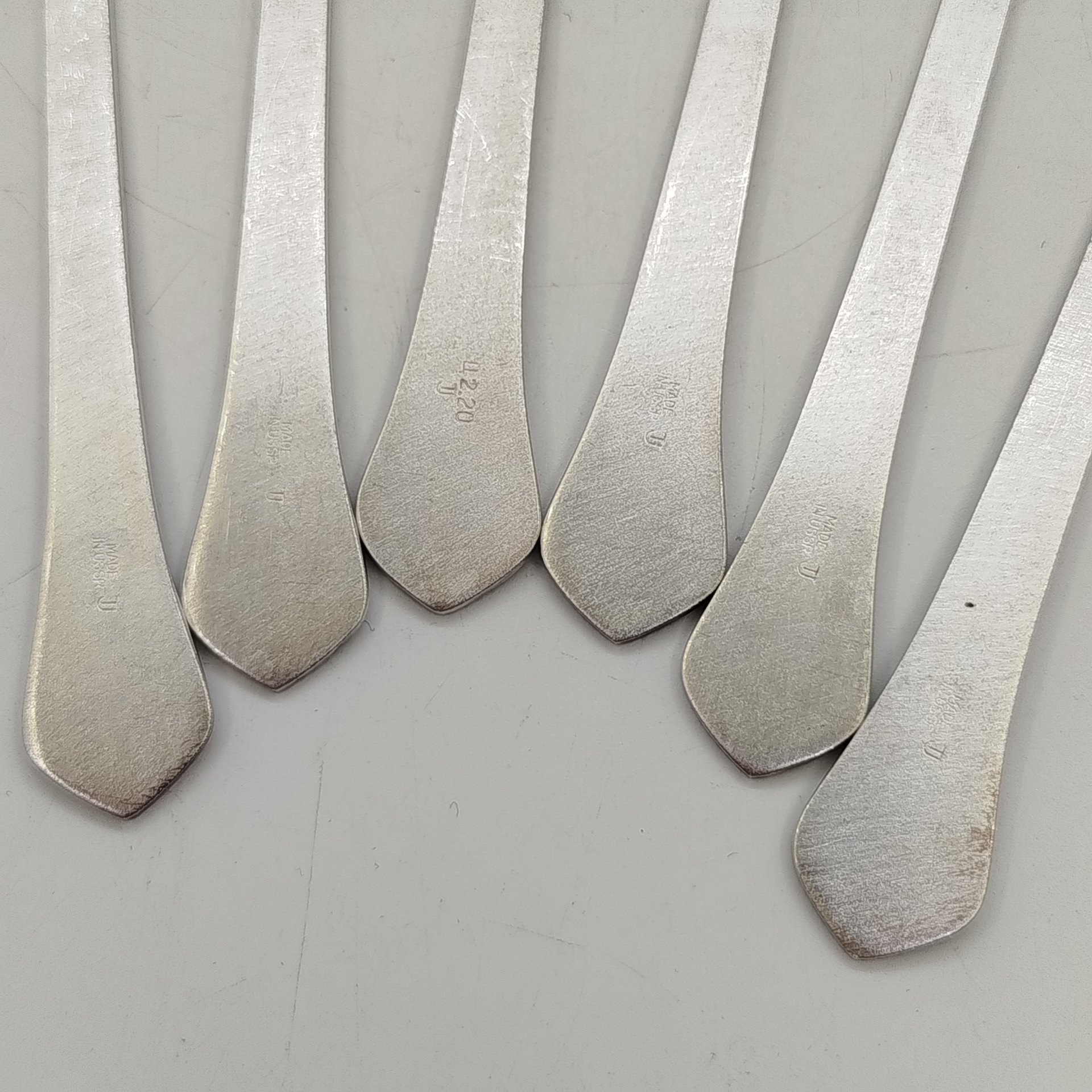 Набор вилок для десерта на 6 персон, мНЦ (медь-никель-цинк), золочение, Таллинский ювелирный завод, СССР, 1970-1990 гг.