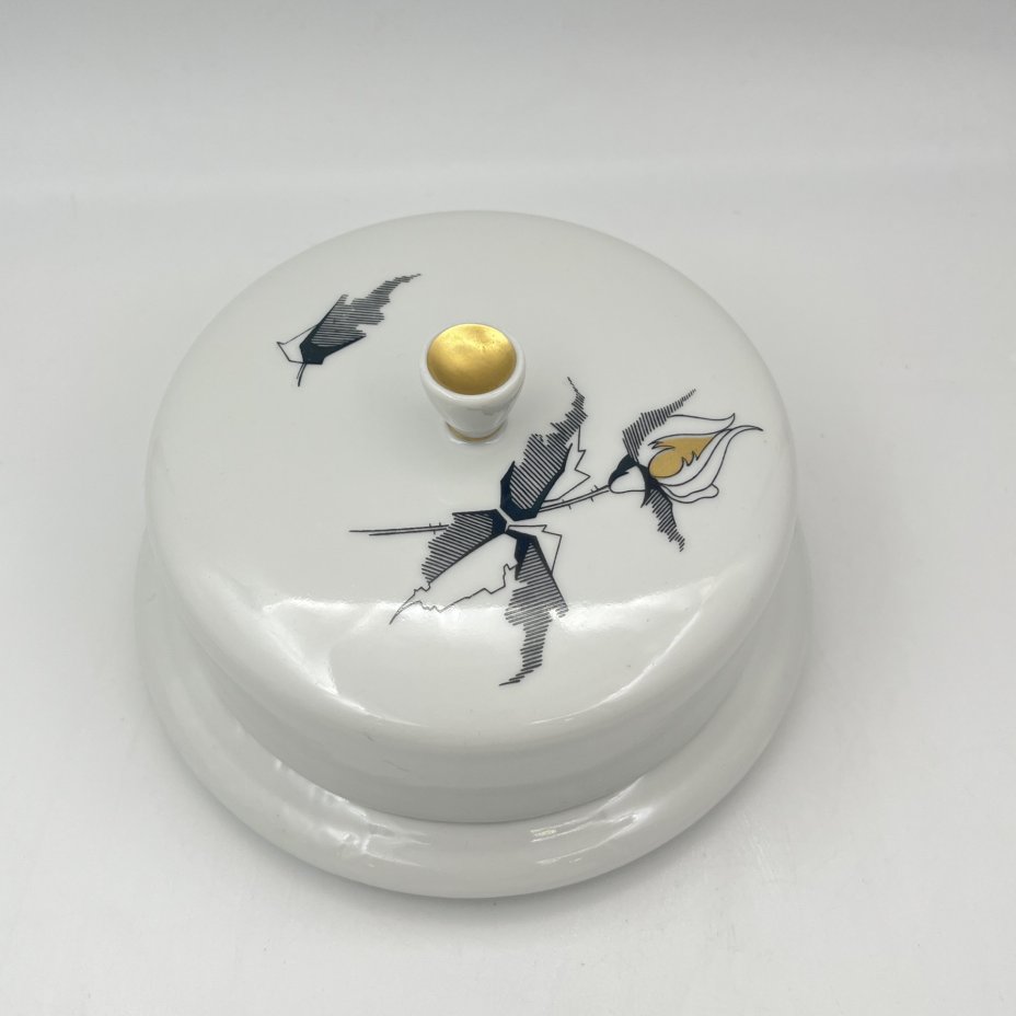 Масленка из сервиза "Роза", фарфор, деколь, золочение, Freiberg Porzellan, Германия, 1957-1972 гг.