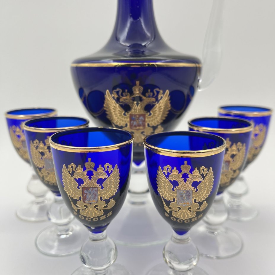 Набор для подачи крепких алкогольных напитков (штоф и 6 рюмок) "Россия"