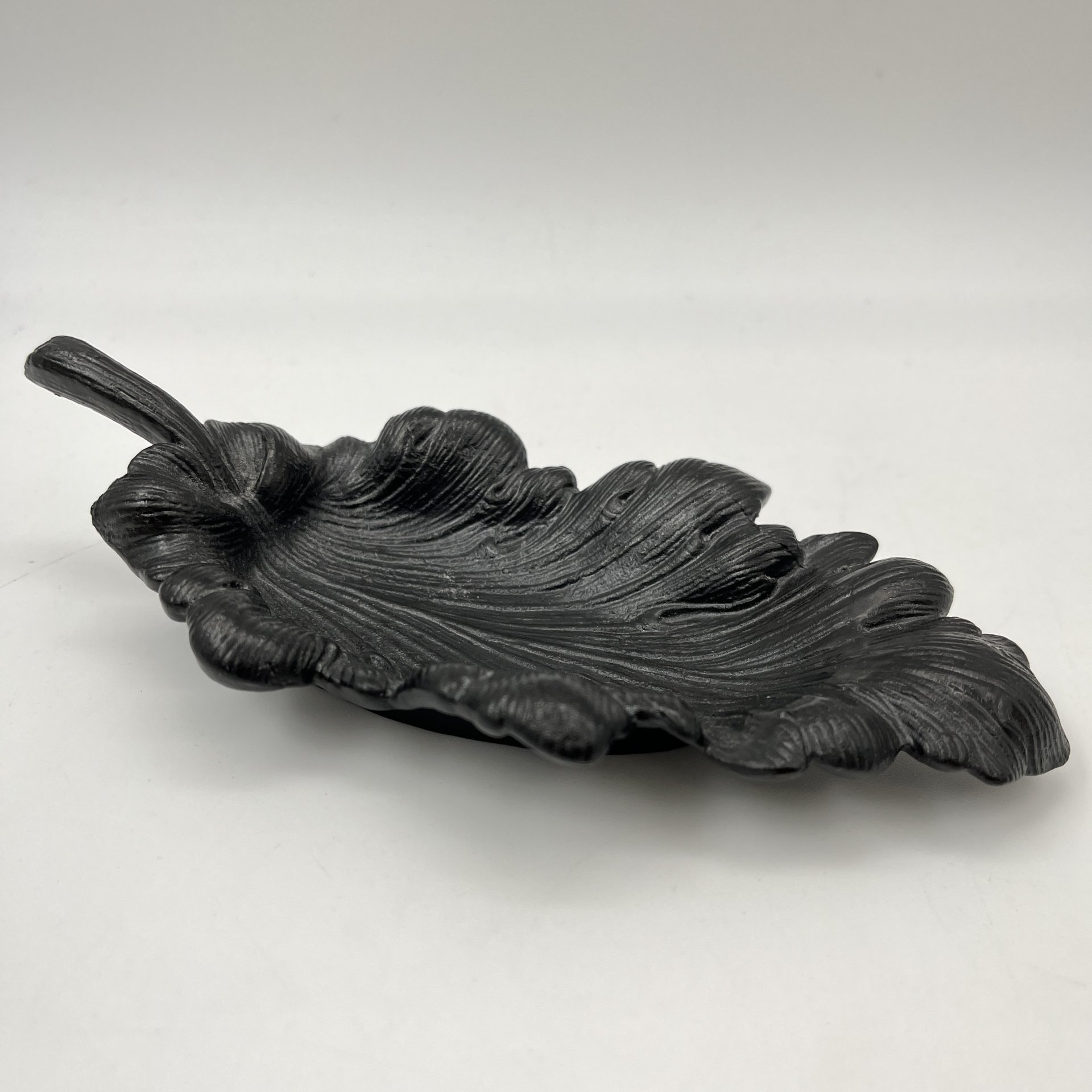 Пепельница "Лист дуба"