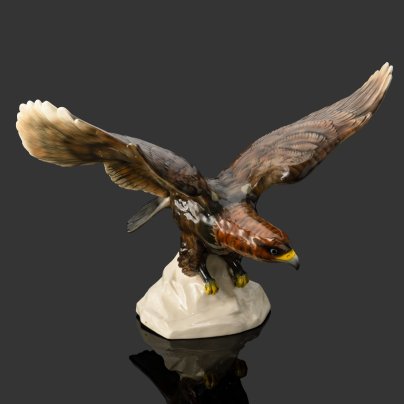 Скульптура "Орел с раскрытыми и поднятыми вверх крыльями", Schafer & Vater, фаянс, роспись, Германия, 1950-1962 гг.