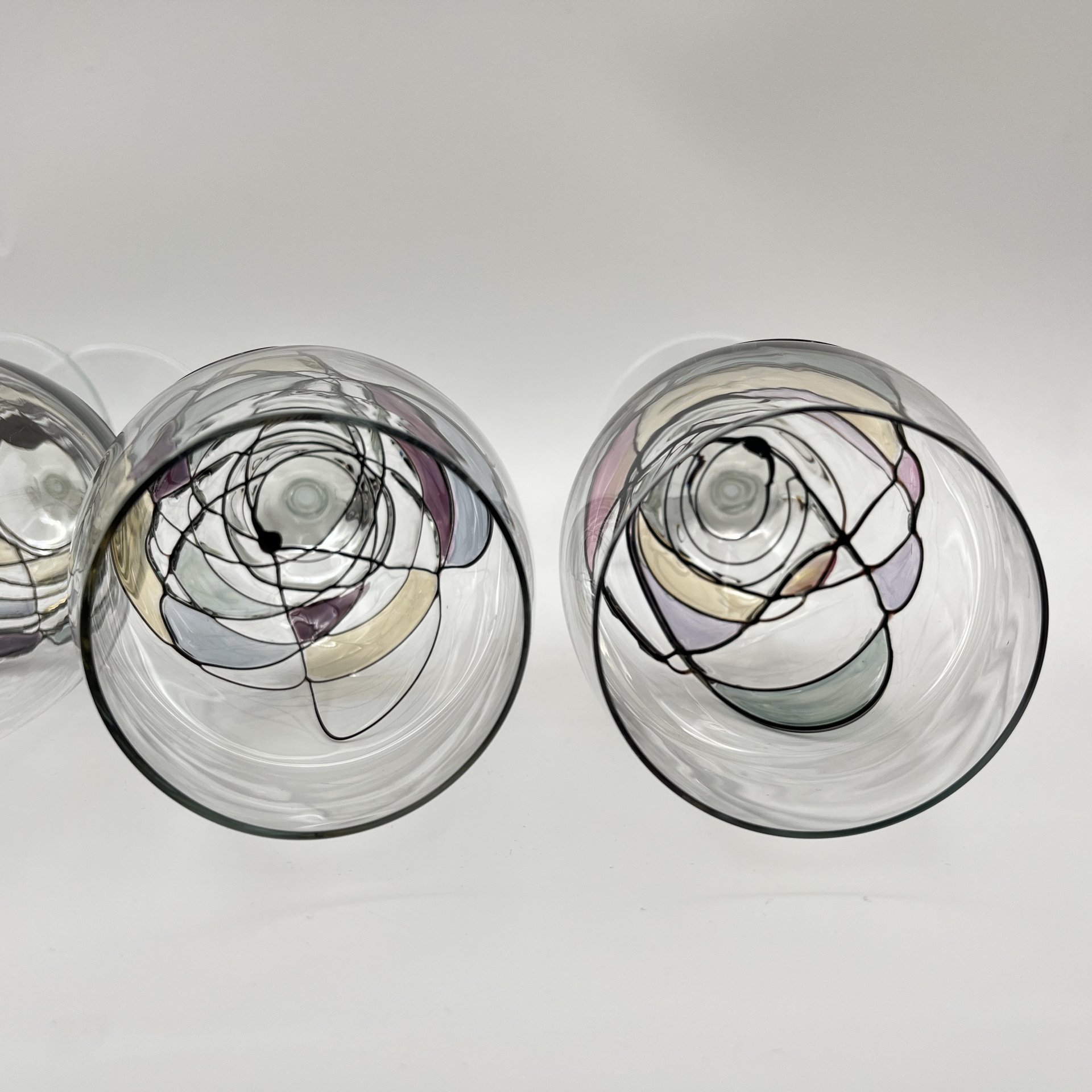 Кувшин с комплектом бокалов на 4 персоны с витражным декором