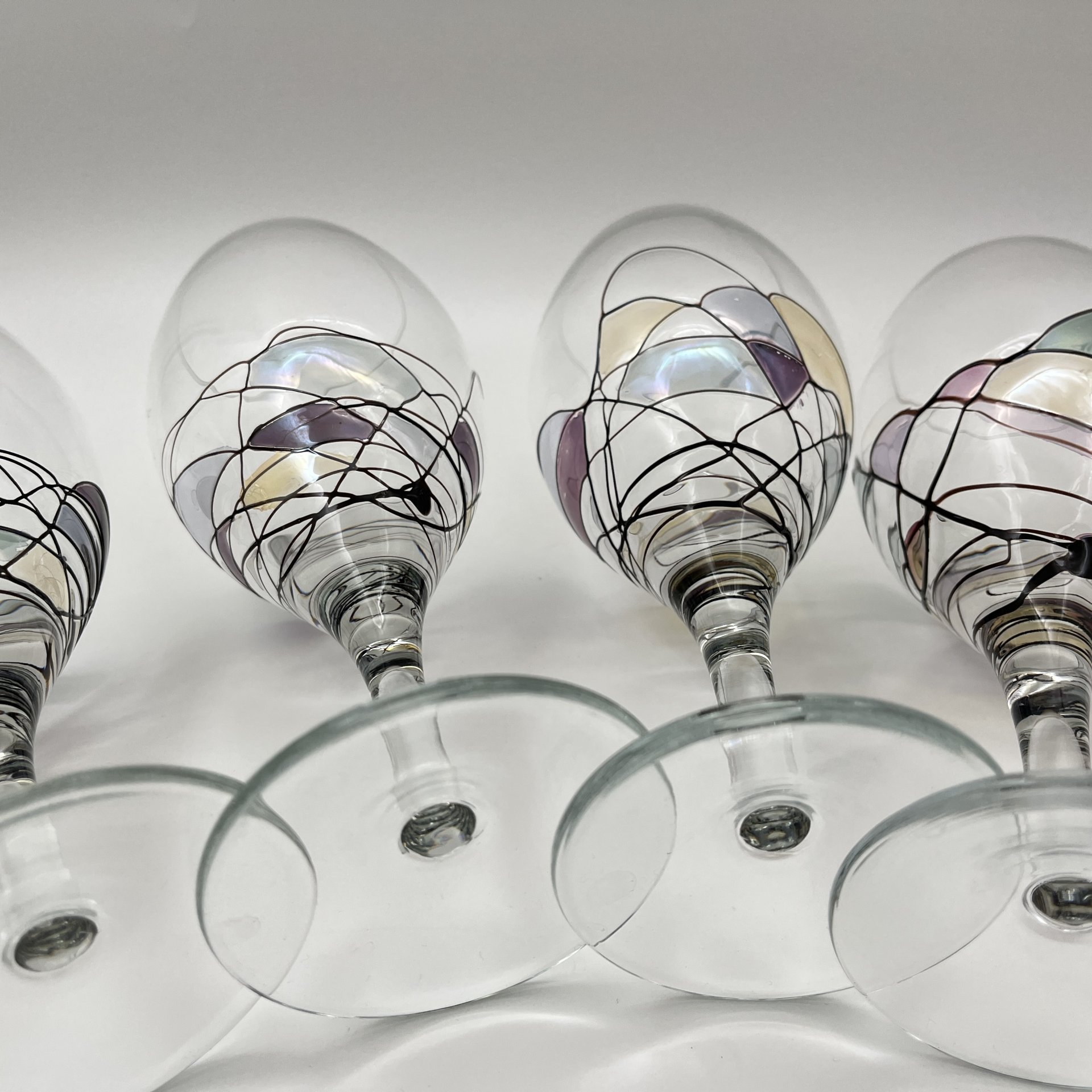 Кувшин с комплектом бокалов на 4 персоны с витражным декором