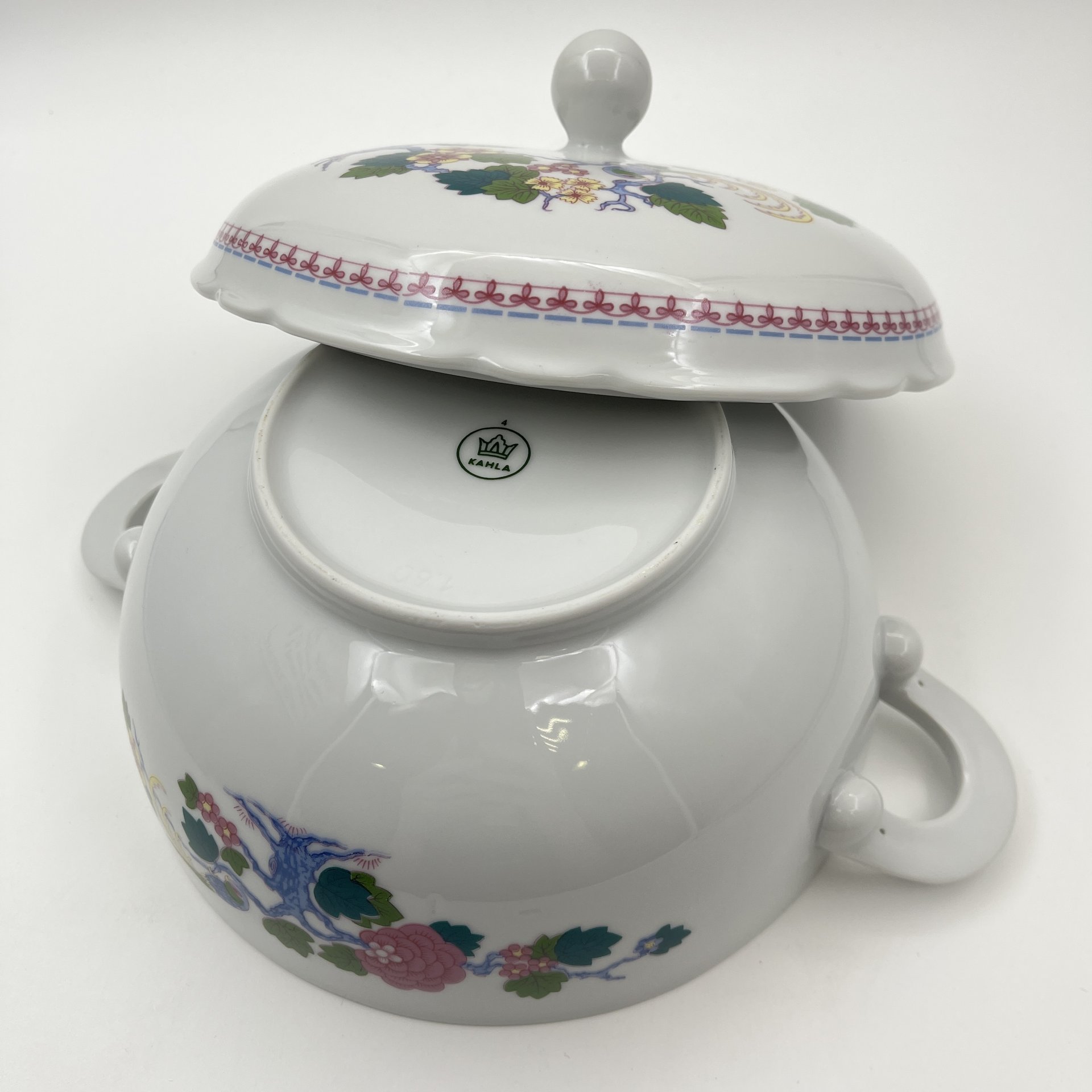 Супница "Райские птицы", выполненная в восточном стиле, фарфор, деколь, Kahla, ГДР, 1968-1987 гг.