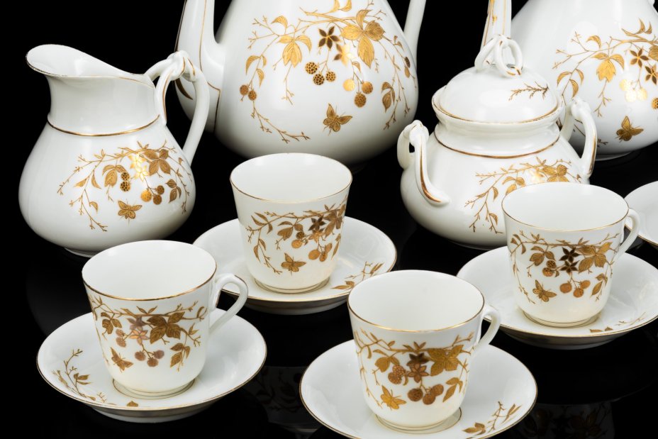 Сервиз чайно-кофейный с флористическим декором в стиле модерн на 6 персон (16 предметов)