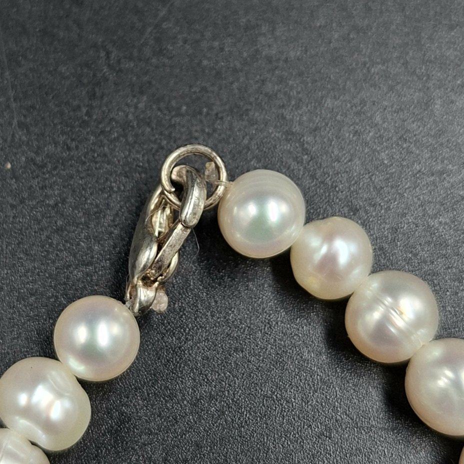 Набор из бус и браслета (коробка в подборе)