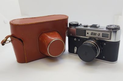 Фотоаппарат "ФЭД-5" с объективом "Индустар-61 Л/Д" в оригинальном кофре, металл, пластик, стекло, кожа, Харьковский машиностроительный завод им. Дзержинского (ФЭД)