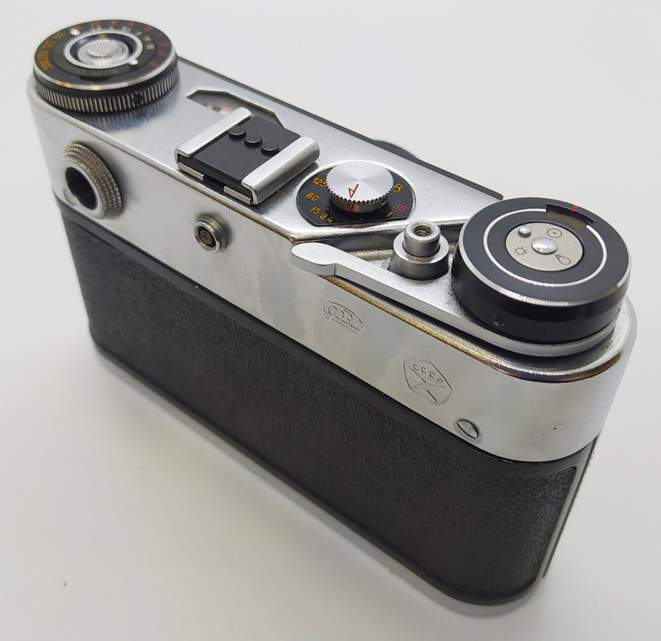 Фотоаппарат "ФЭД-5" с объективом "Индустар-61 Л/Д" в оригинальном кофре, металл, пластик, стекло, кожа, Харьковский машиностроительный завод им. Дзержинского (ФЭД), Харьковский машиностроительный завод им. Дзержинского (ФЭД)
