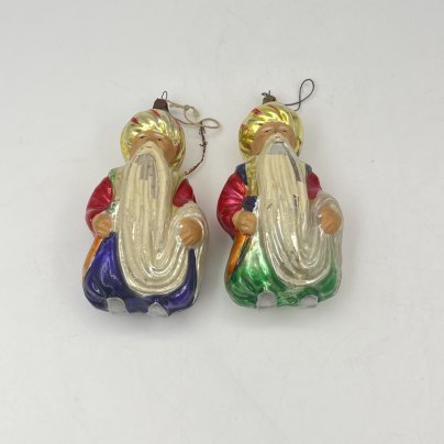 Пара ёлочных игрушек "Черномор", стекло, краска, металл, Завод стеклянных ёлочных украшений и оптических изделий, г. Москва, СССР, 1960-1980 гг.