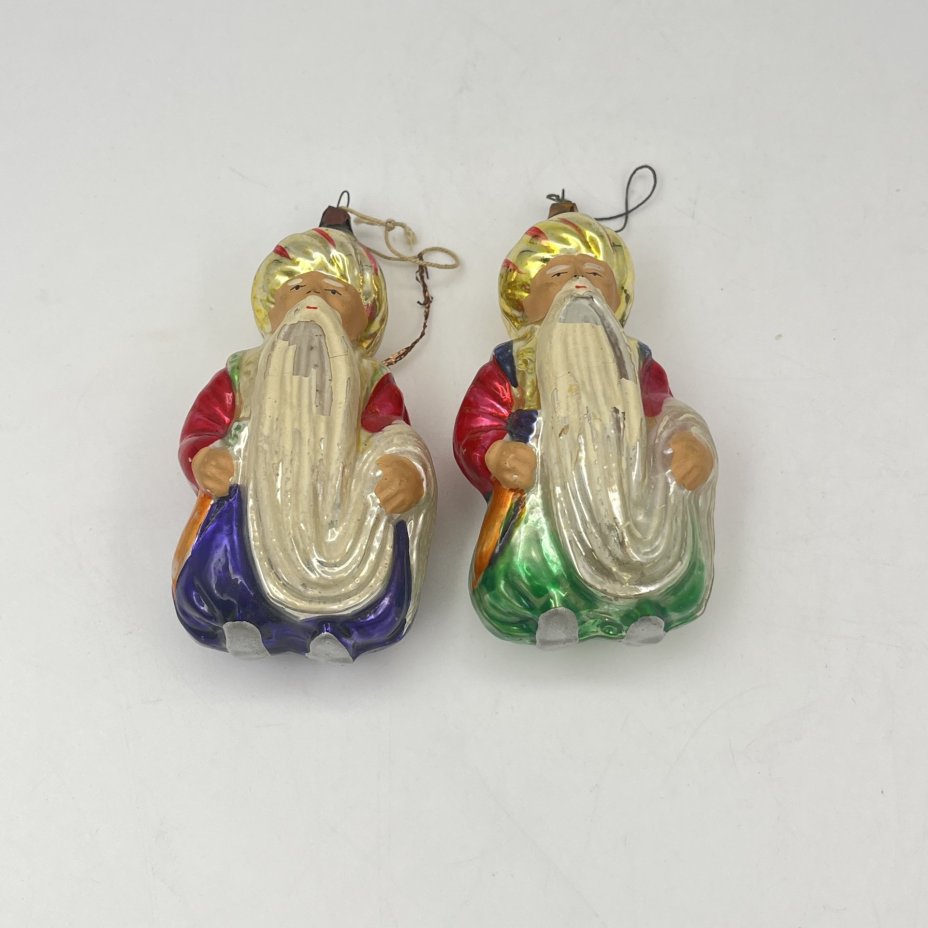 Пара ёлочных игрушек "Черномор", стекло, краска, металл, Завод стеклянных ёлочных украшений и оптических изделий, г. Москва, СССР, 1960-1980 гг.