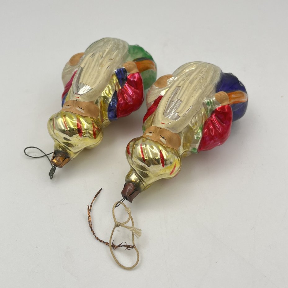 Пара ёлочных игрушек "Черномор", стекло, краска, металл, Завод стеклянных ёлочных украшений и оптических изделий, г. Москва, СССР, 1960-1980 гг.