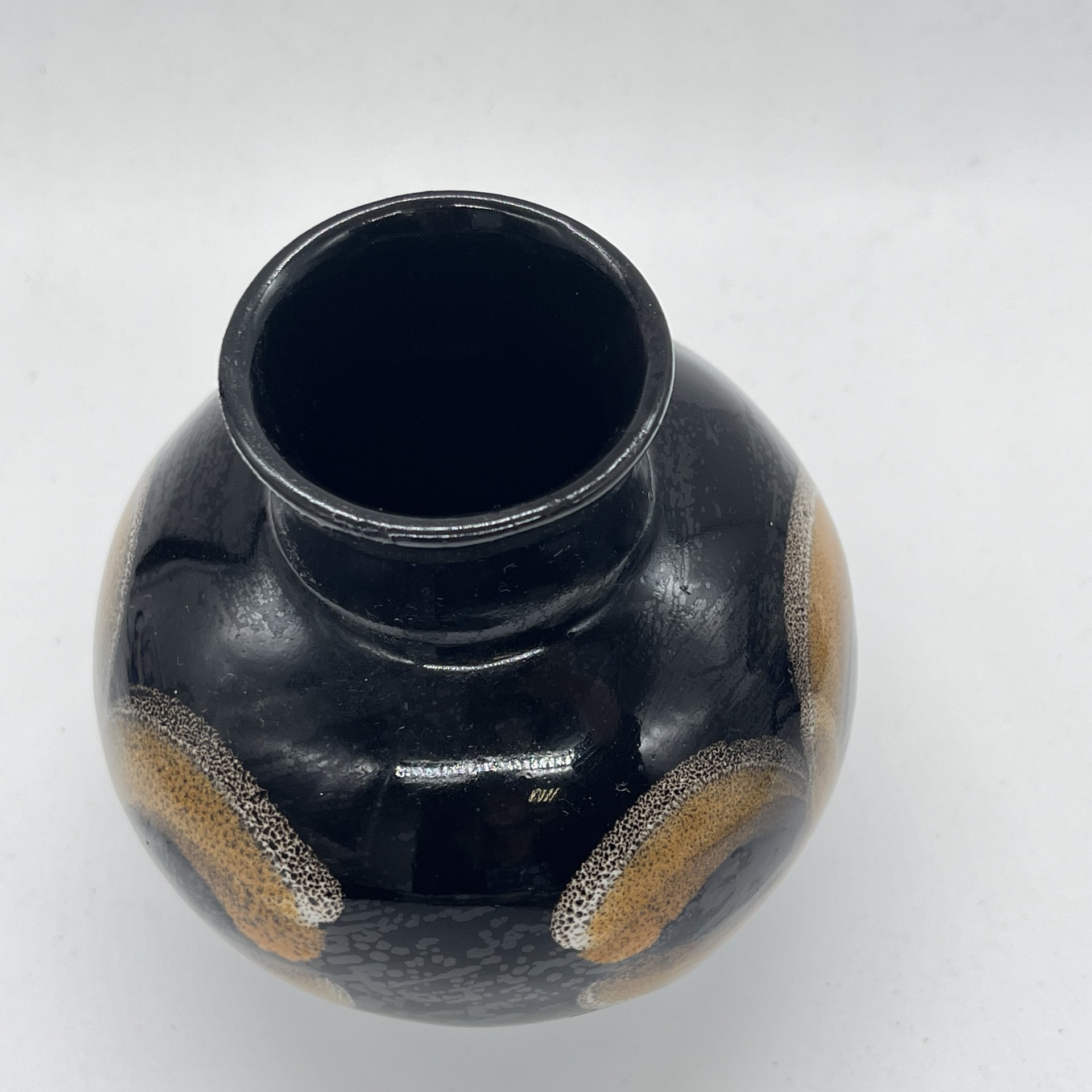 Вазочка круглой формы с расписным декором, керамика, глазурь, СССР, 1970-1990 гг.