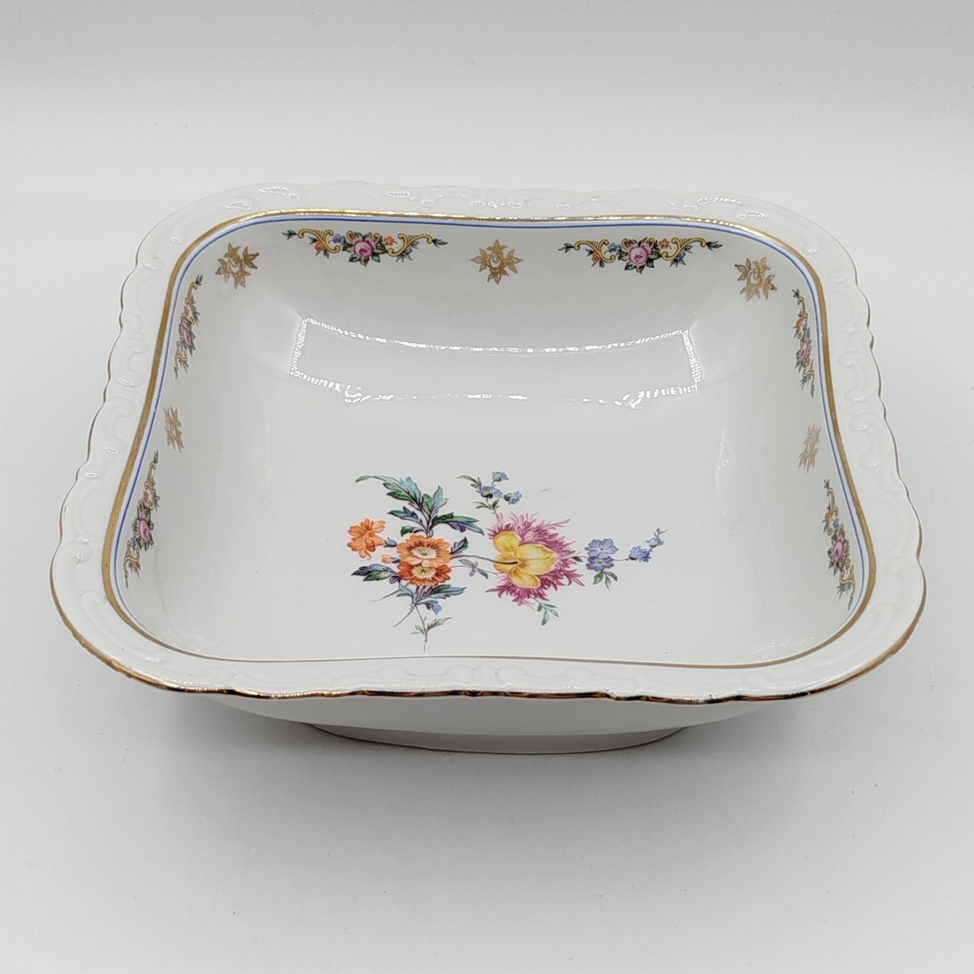 Салатник, украшенный цветочным декором, Kahla
