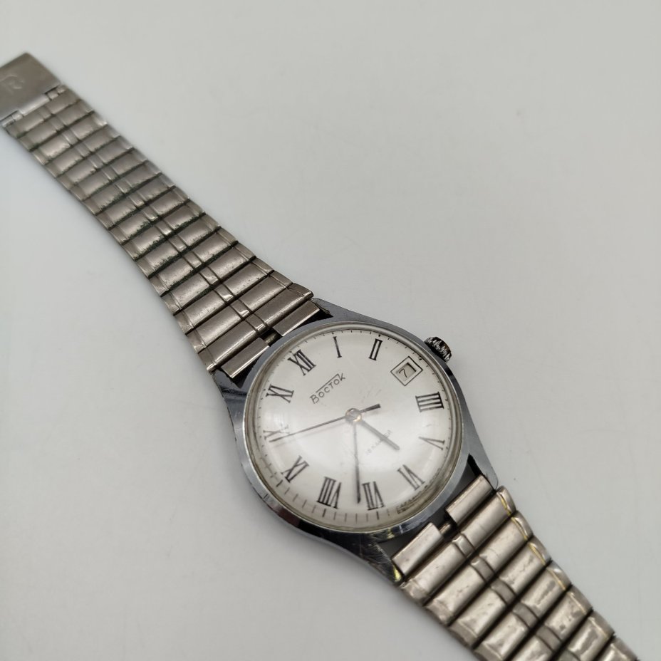 Часы наручные "Восток", металл, нержавеющая сталь, пластик, Чистопольский часовой завод «Восток», СССР, 1980-1990 гг.