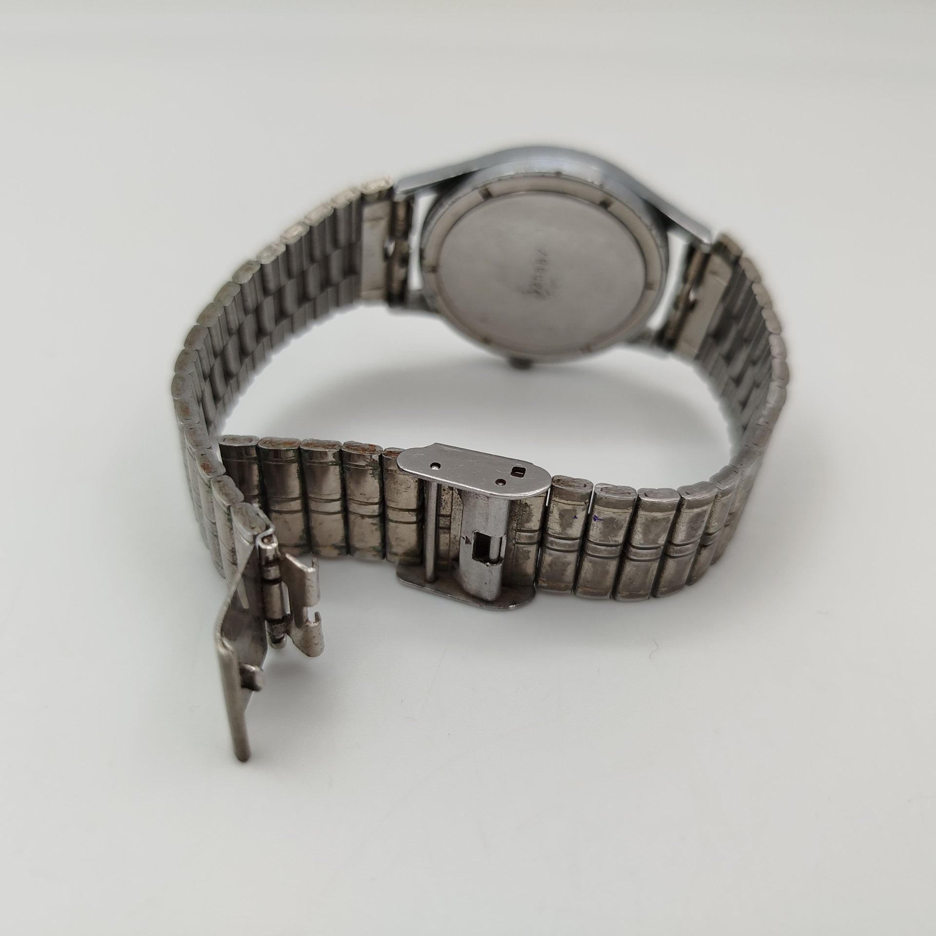 Часы наручные "Восток", металл, нержавеющая сталь, пластик, Чистопольский часовой завод «Восток», СССР, 1980-1990 гг.