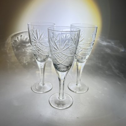 Набор из 3 бокалов с геометрическим декором, хрусталь, пресс, СССР, 1970-1990 гг.