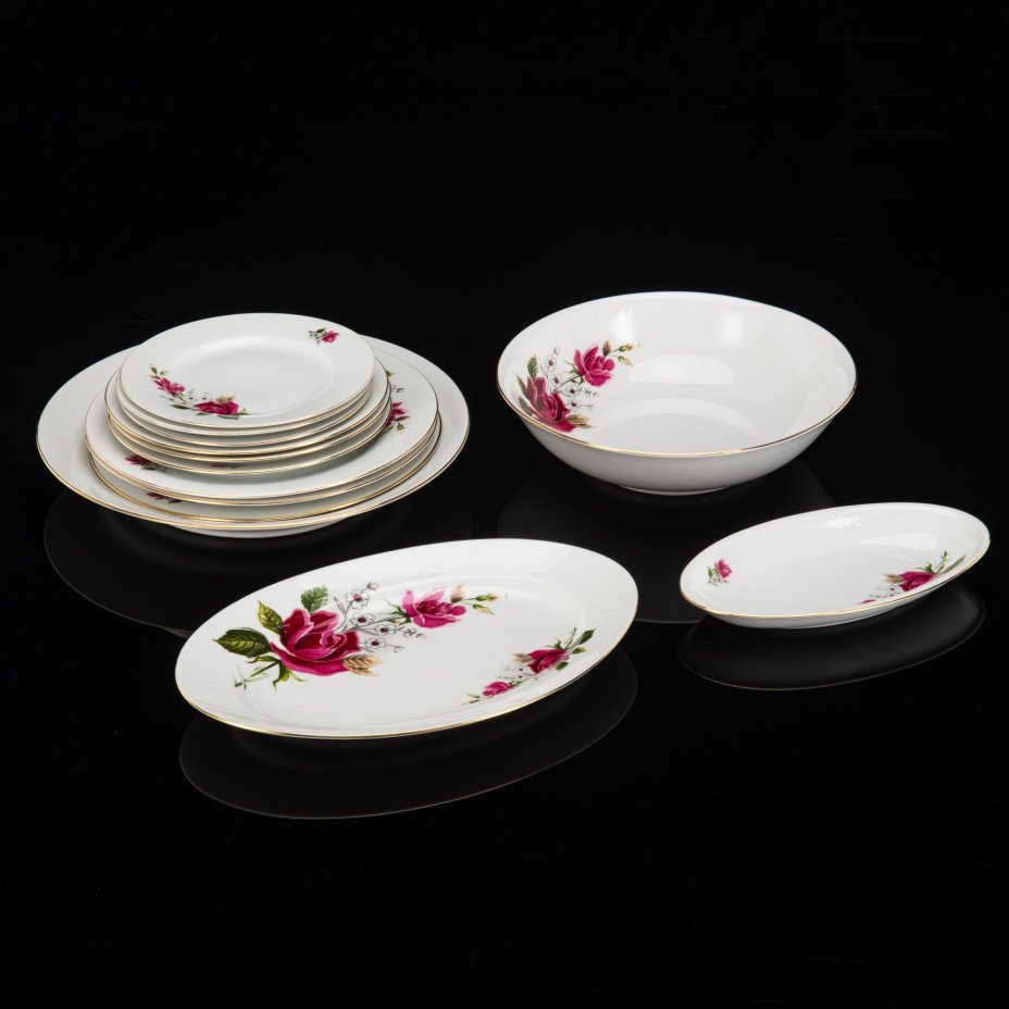 Сервиз обеденный с цветочным декором на 3 персоны (13 предметов), фарфор, деколь, золочение, Epiag D. F., Чехословакия, 1946-1970 гг.