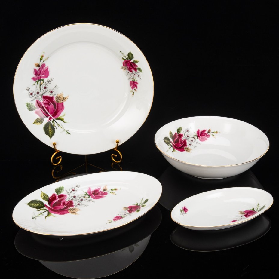 Сервиз обеденный с цветочным декором на 3 персоны (13 предметов), фарфор, деколь, золочение, Epiag D. F., Чехословакия, 1946-1970 гг.
