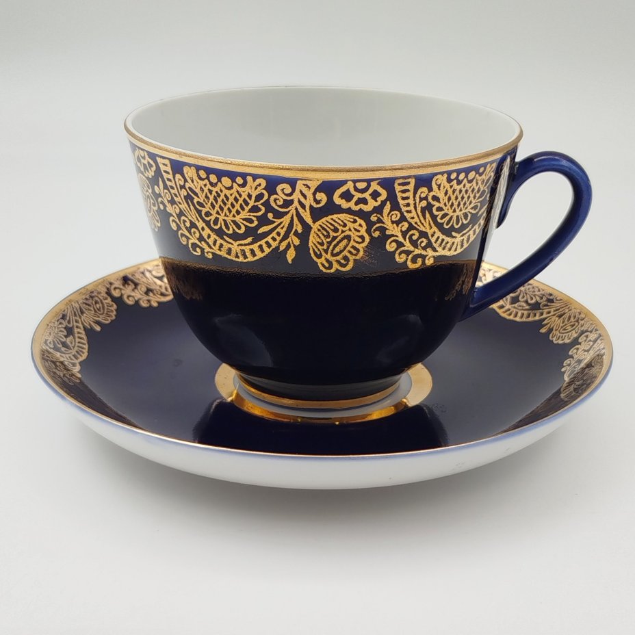 Пара чайная "Золотой фриз", фарфор, крытье кобальтом, Ленинградский фарфоровый завод (ЛФЗ), СССР, 1960-1970 гг.