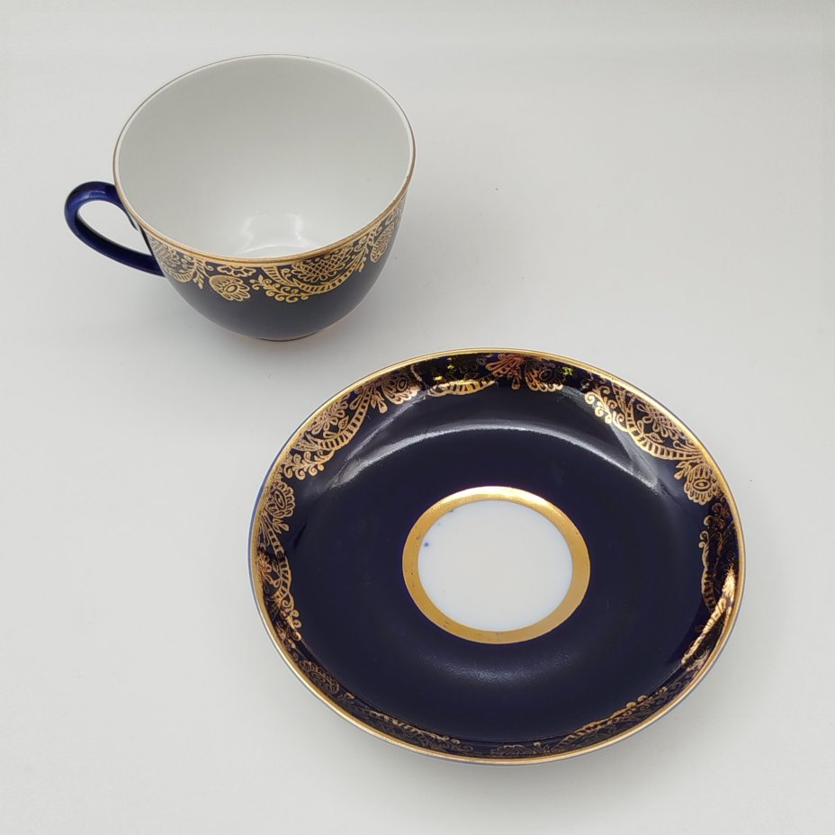 Пара чайная "Золотой фриз", фарфор, крытье кобальтом, Ленинградский фарфоровый завод (ЛФЗ), СССР, 1960-1970 гг.