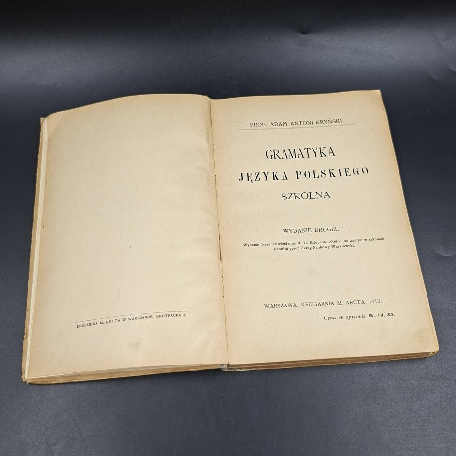 Книга "Gramatyka języka polskiego szkolna" ("Школьная грамматика польского языка")