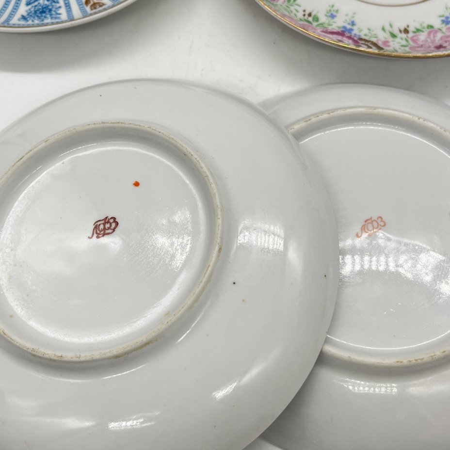 Набор из 4 блюдец разных расцветок с геометрическим и растительным декором (подбор!), фарфор, деколь, золочение, Ленинградский фарфоровый завод (ЛФЗ), СССР, 1960-1990 гг.