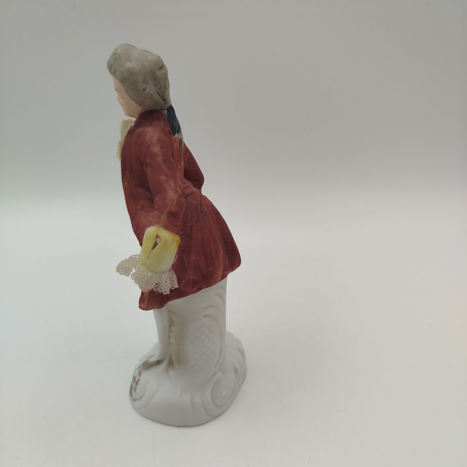 Статуэтка "Скрипач", бисквит, роспись, Европа, 1980-2000 гг.