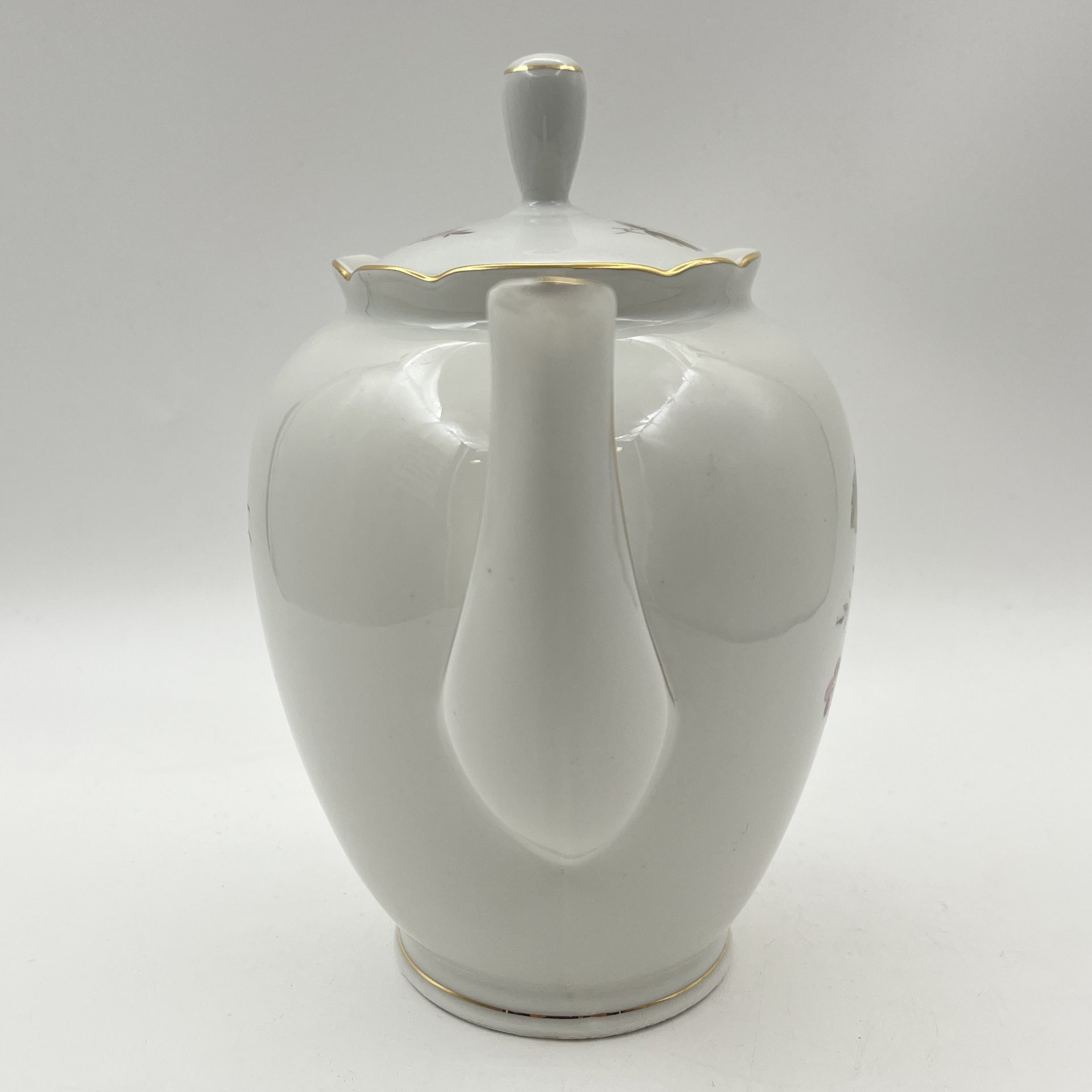 Чайник с нежным цветочным декором, фарфор, деколь, золочение, Kahla-Könitz, Германия, 1954-1962 гг.