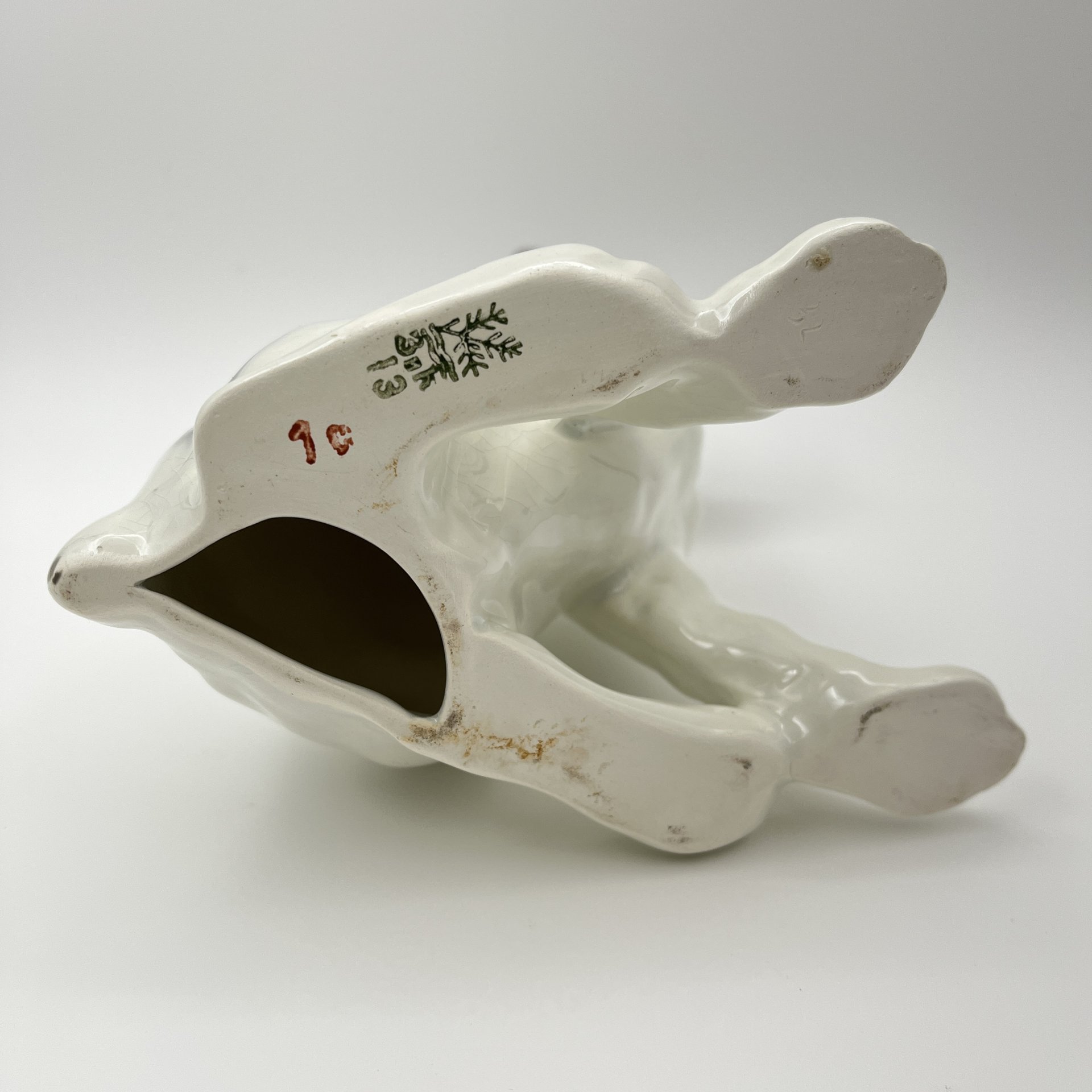 Статуэтка "Собака" (Щенок дога), скульптор Гуревич Е. М., фаянс, роспись, Конаковский фаянсовый завод им. М.И. Калинина (ЗиК Конаково), СССР, 1962-1991 гг.