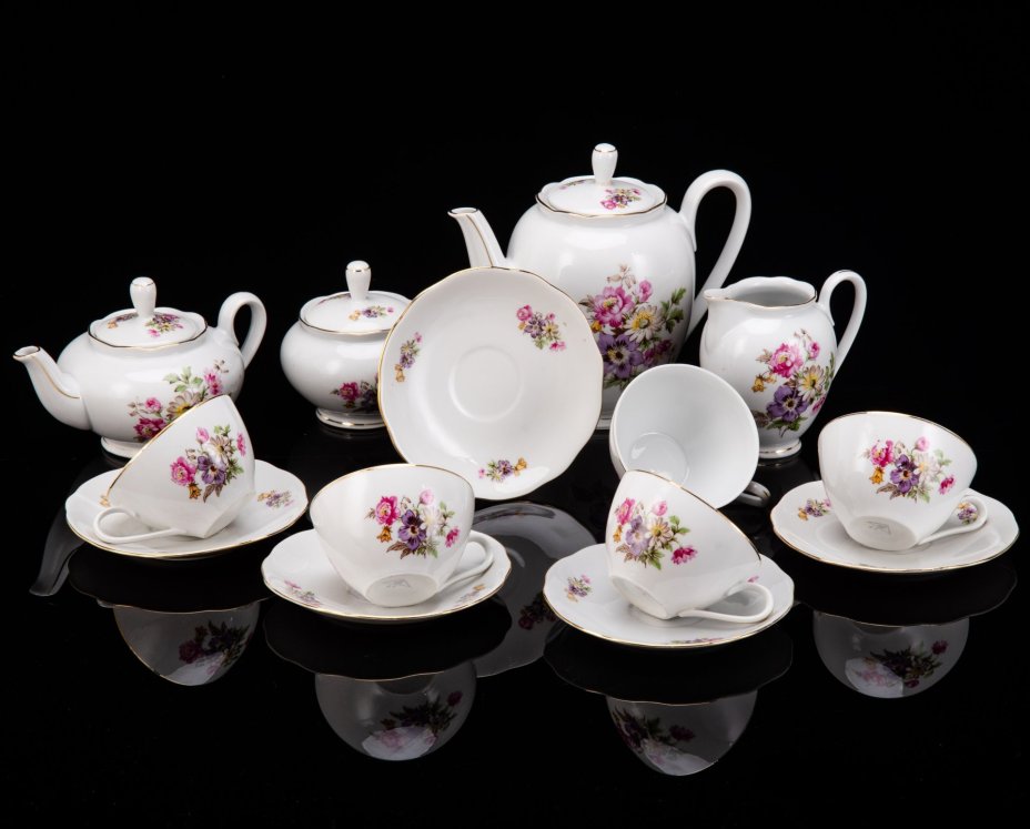 Сервиз чайный с цветочным декором на 5 персон (14 предметов), фарфор, деколь, золочение, Könitz Porzellan, Германия, 1954-1962 гг.