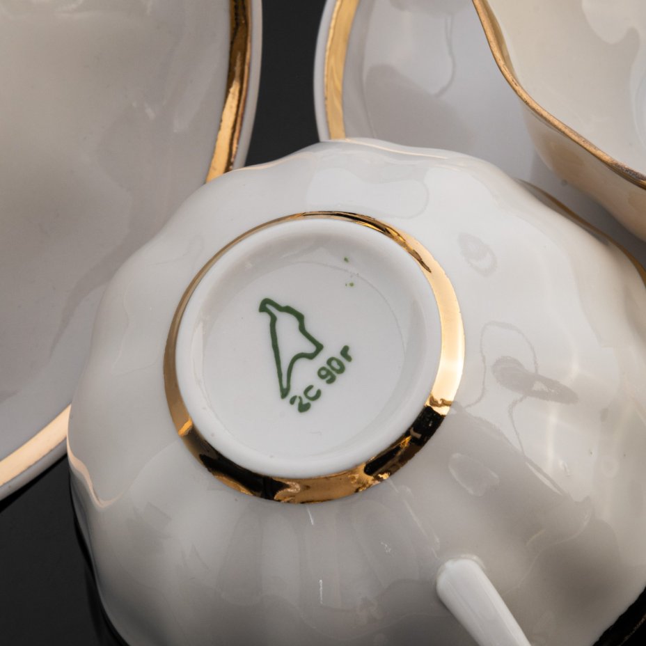 Сервиз чайный на 10 персон  (13 предметов) "Московский с лентой", форма "Тюльпан", Дулевский фарфоровый завод (Дулёво)