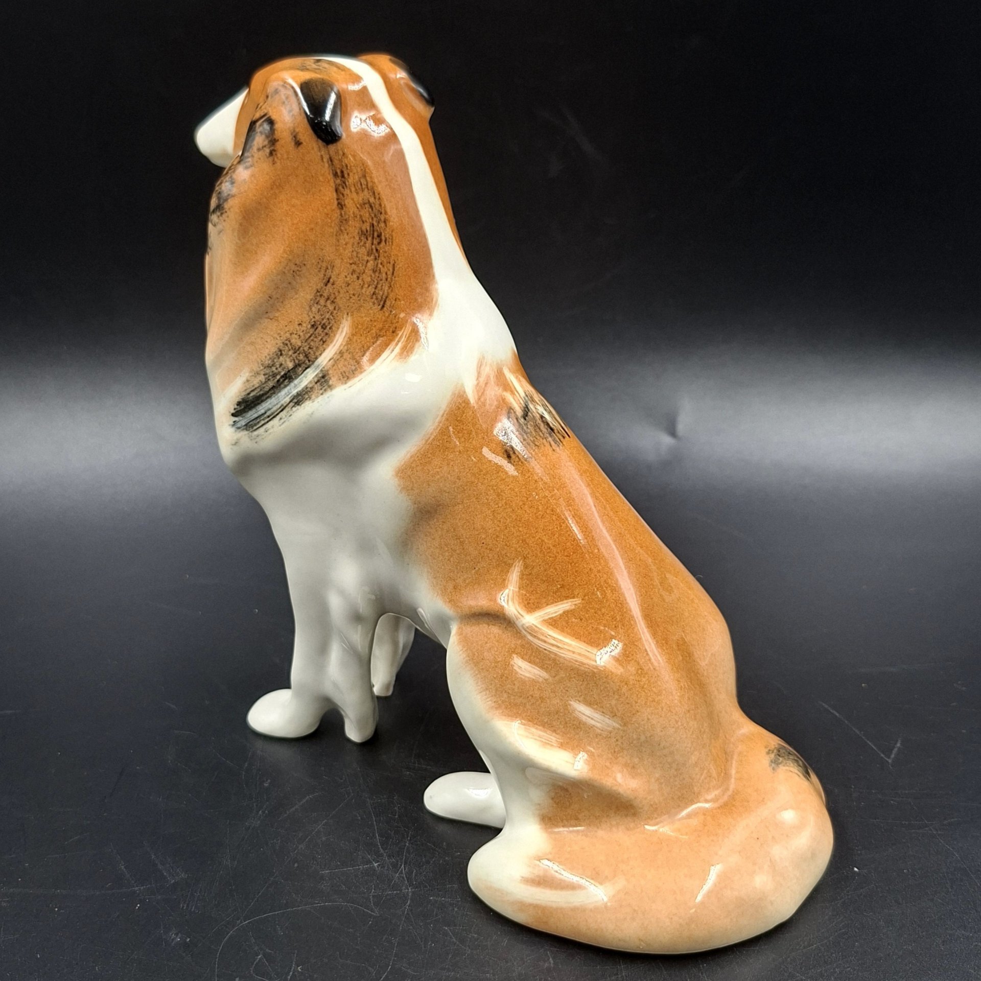 Статуэтка "Колли", скульптор И.И. Ризнич, художник В.М. Жбанов, фарфор, аэрография, роспись, Ленинградский фарфоровый завод (ЛФЗ), Россия, 1989-2001 гг.